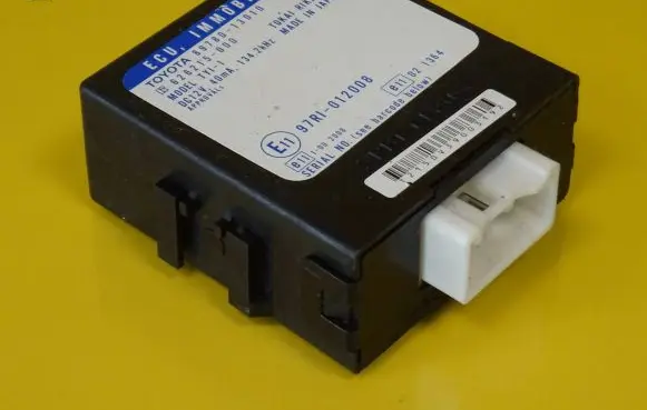Toyota Corolla Verso AR10 Immobilizer control unit/module 89780-13010 8978013010 626215-000
