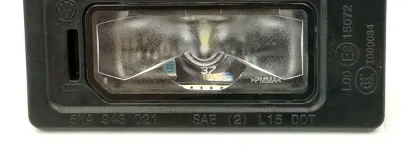 Volkswagen Touareg III Number plate light 5NA943021 LC9X