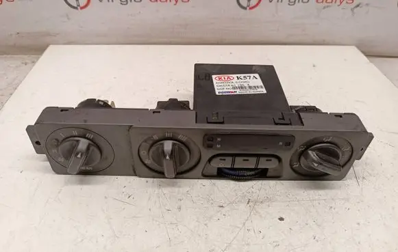KIA Carnival Climate control unit OK57A61190