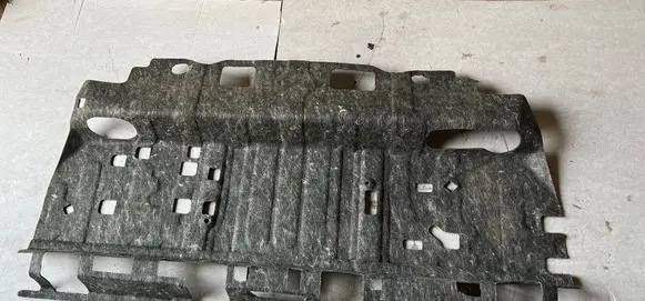 Hyundai Ioniq 5 Sound insulation of firewall 