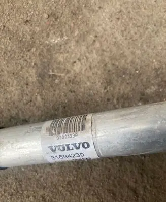 Volvo XC60 Air conditioning (A/C) pipe/hose 31694239