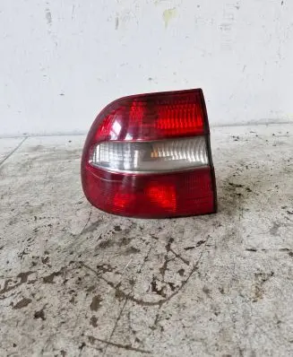 Volvo S40, V40 Rear/tail lights
