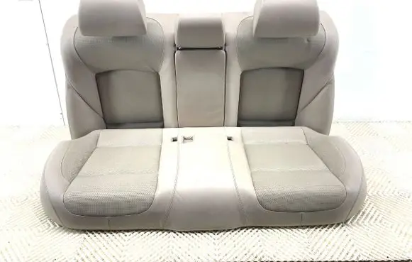 BMW 7 F01 F02 F03 F04 Second row seats 