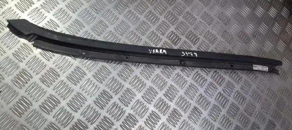Citroen Xsara Front door glass trim molding 9623142980 G96231429