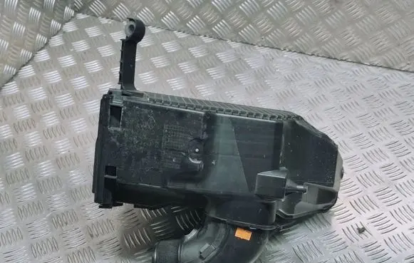 Dacia Sandero Air filter box 165001258R