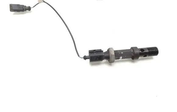 Volkswagen Touareg I Oil pressure sensor 07z145794 07z971767a