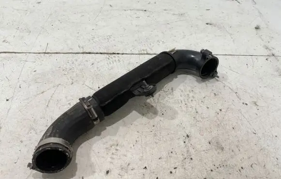 Audi A4 S4 B9 Intercooler hose/pipe 04L145762CG