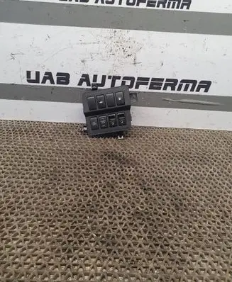 Nissan Murano Z51 A set of switches 681671AA0A P10020A35000