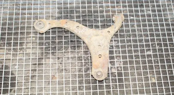 KIA Sorento Front lower control arm/wishbone