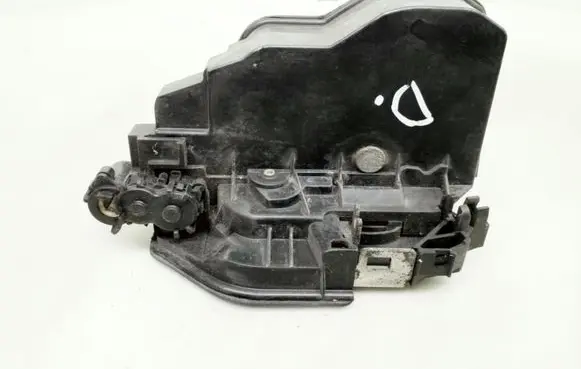 BMW 6 E63 E64 Front door lock 7154620
