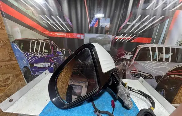Mercedes-Benz E W238 Front door electric wing mirror A2388100901