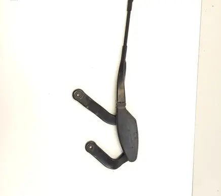Mercedes-Benz E W211 Front wiper blade arm A2118240049 4884