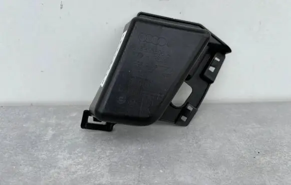 Audi A3 S3 8V Front bumper mounting bracket 8V3853596A