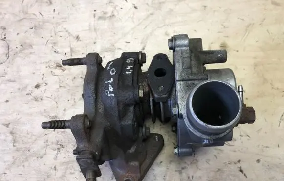 Skoda Fabia Mk1 (6Y) Turbo 045145701