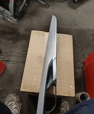 BMW X5 F15 Front door trim bar 7292182