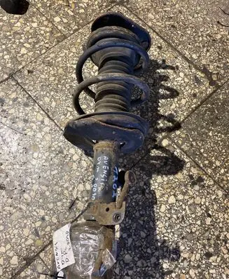 Toyota Avensis T250 Front shock absorber/damper