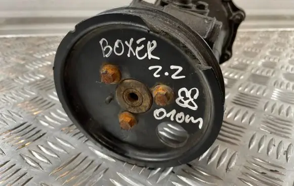 Peugeot Boxer Power steering pump 6c1q8k500