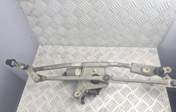 Volvo S60 Front wiper linkage and motor 8624239 16004 150019