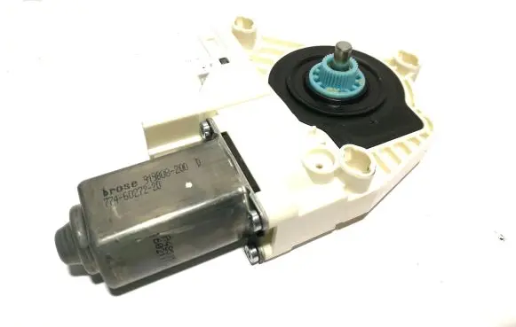 Audi A8 S8 D4 4H Rear door window regulator motor 8K0959801B 1101919810200 11420260371