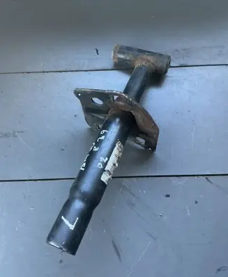 BMW 5 E39 Front bumper shock/impact absorber 