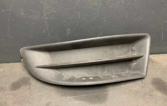 Skoda Octavia Mk2 (1Z) Front bumper lower grill 1Z0807367B