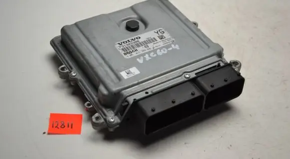 Volvo XC60 Engine control unit/module P31303388 1039S33755 0281015286