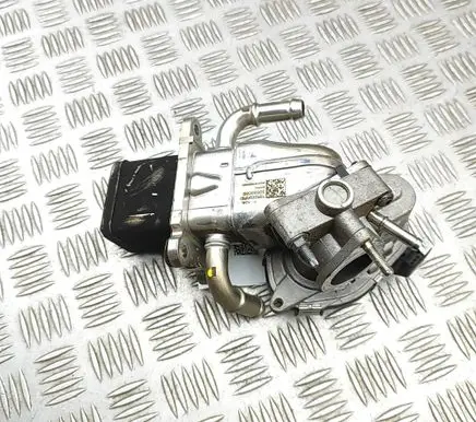 Volvo S90, V90 EGR valve cooler 30668658 30668653