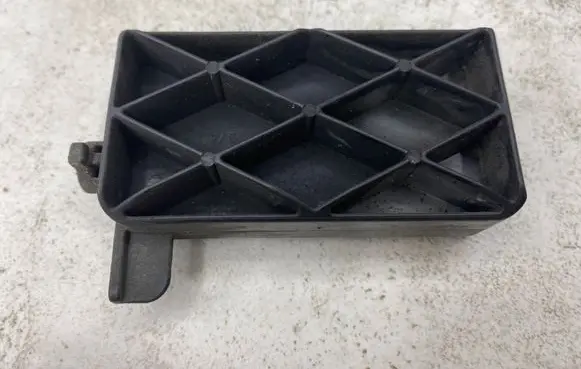 Radiator support slam panel bracket