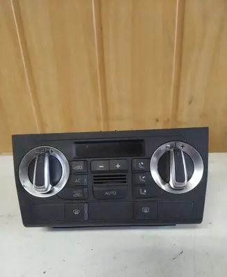 Audi A3 S3 8P Climate control unit 8P0820043BG 0475100608