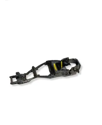 Volkswagen Golf IV Front door exterior handle/bracket 3B0837885