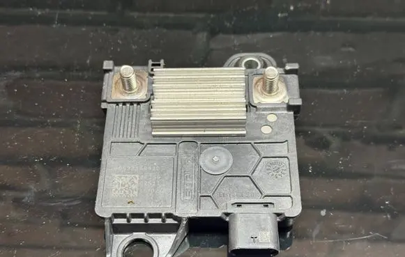 Fiat 500 LED ballast control module 00522168420 02511 46159