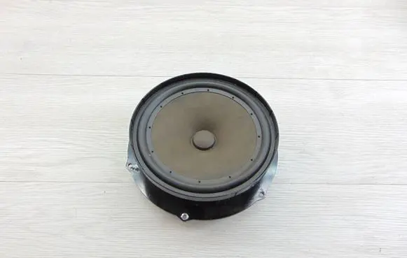 Volkswagen Jetta V Front door speaker 1K0035454K 1309061101 902275488401
