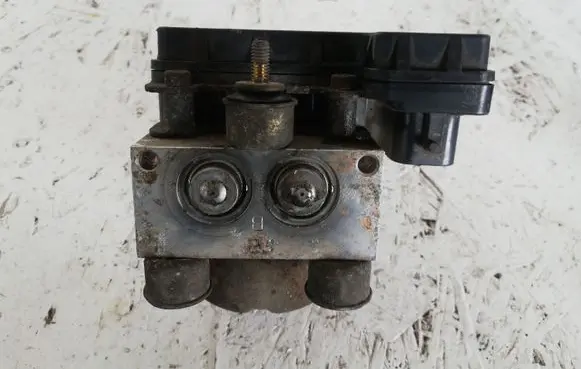 Mazda 6 ABS Pump GJ6A437AO 3Z07D1331