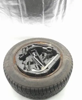 Volkswagen Jetta V R16 spare wheel 