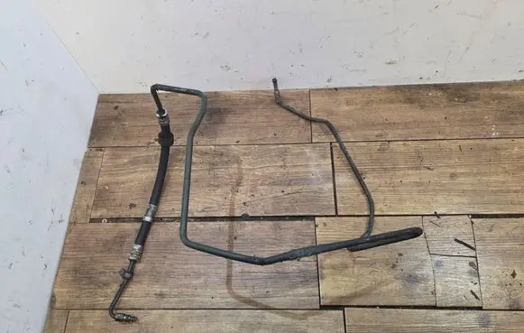 Volvo XC70 Power steering hose/pipe/line 