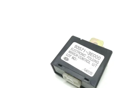 KIA Sorento Wing mirror control module 935713E000