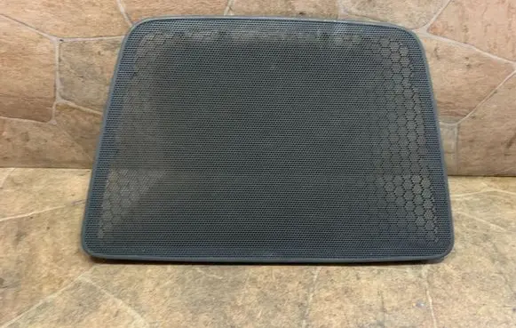 Audi A8 S8 D4 4H Dash center speaker trim cover 4H0035435
