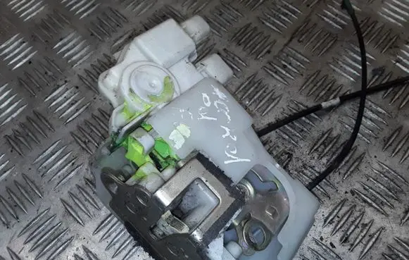 Honda Accord Front door lock NOCODE