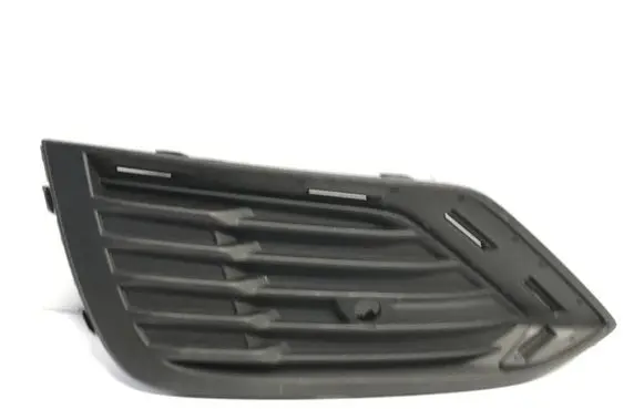 Volvo V60 Front bumper lower grill 31688826