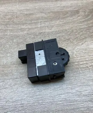 Renault Laguna I Headlight level height control switch 7700822897 103406