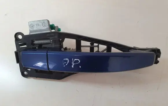 Opel Zafira B Front door exterior handle 24463524