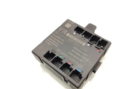Mercedes-Benz E C207 W207 Door control unit/module A2079001200 A2079020500 A2128203826