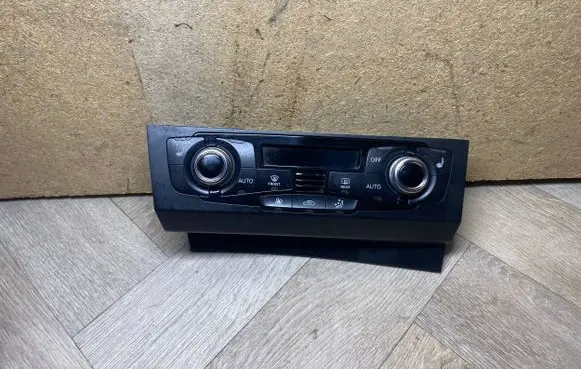 Audi A5 8T 8F Climate control unit 8K2820043BB
