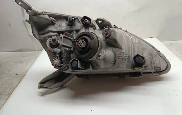 Toyota Prius (XW10) Headlight/headlamp 10077223