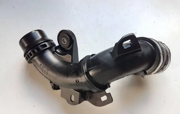 Peugeot 2008 II Air intake hose/pipe 9812736080