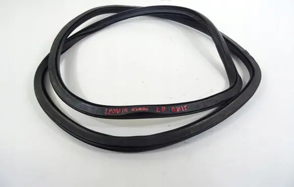 Seat Leon (5F) Front door rubber seal 5F9867365