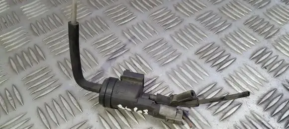 Mercedes-Benz C W203 Valve vacuum 0025401497
