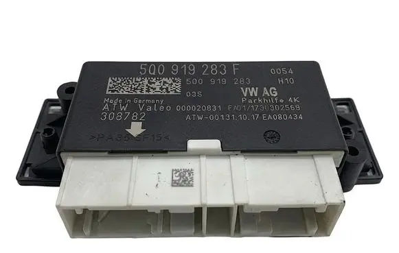 Skoda Fabia Mk3 (NJ) Parking PDC control unit/module 5Q0919283F