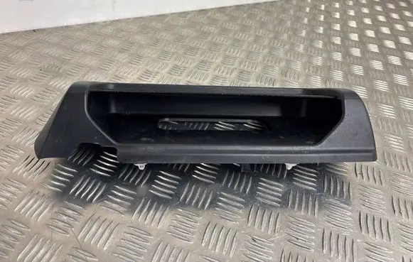 BMW 2 F46 Glove box in trunk 7360295 20024110