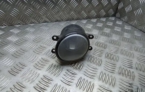 Toyota Avensis T250 Front fog light 892106571
